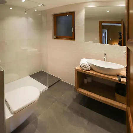 Royal 4 By Interhome Daire