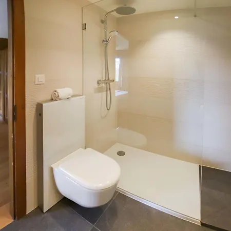 Royal 4 By Interhome